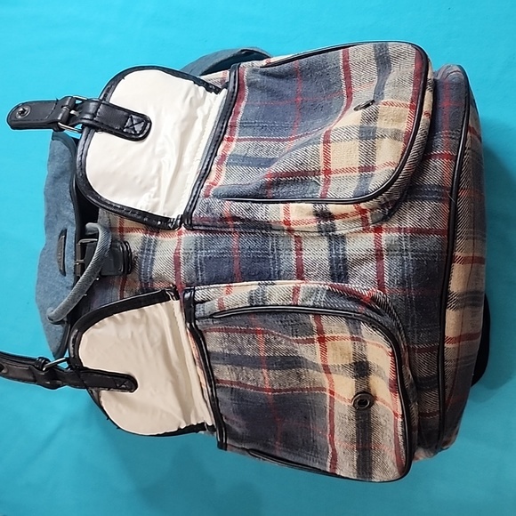 Club Montana Distressed Denim Large Drawstring Backpack - Picture 10 of 16